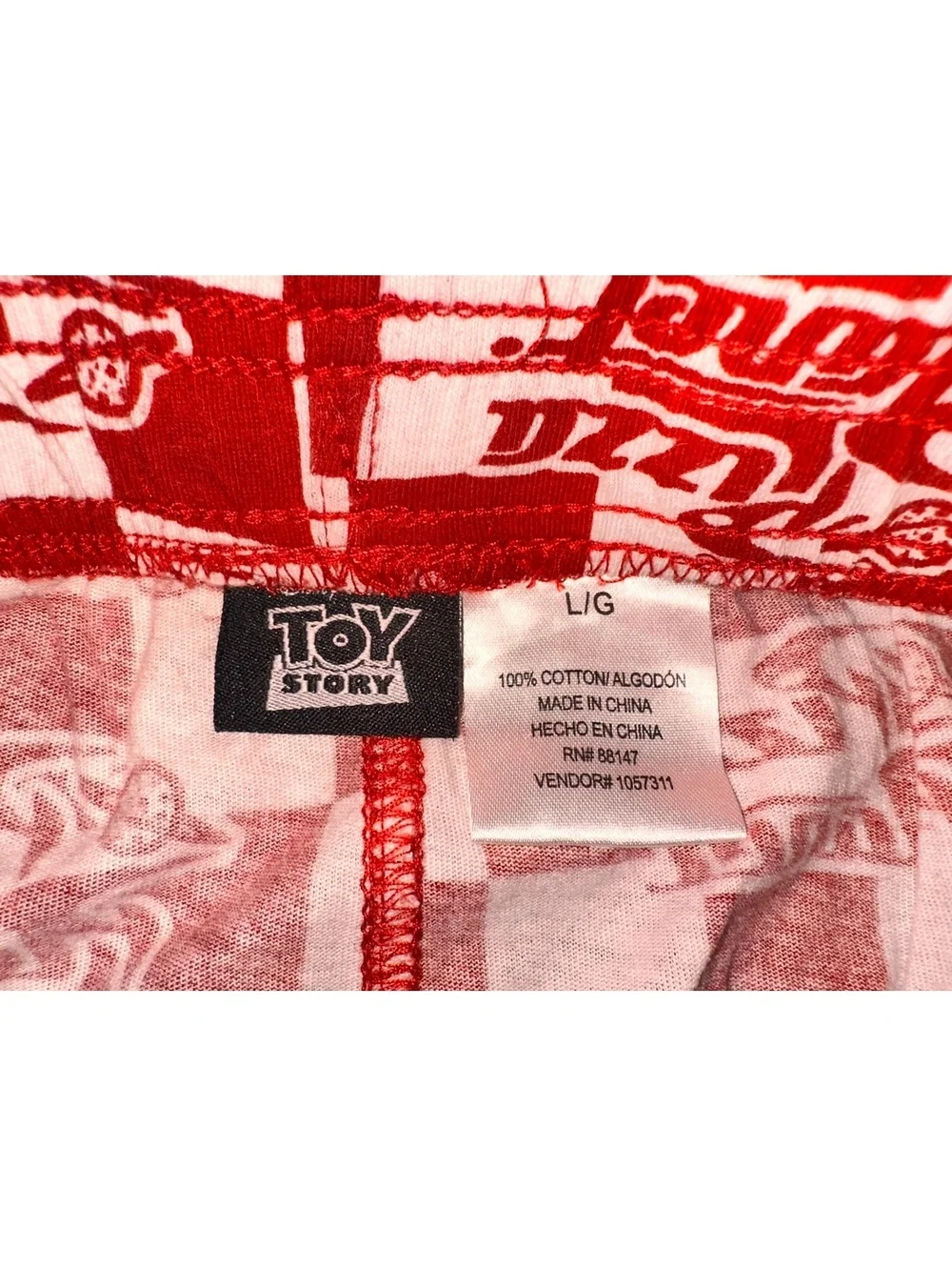 Men’s Large Disney's Pixar Toy Story Pizza Planet Checkered Lounge Shorts in Red